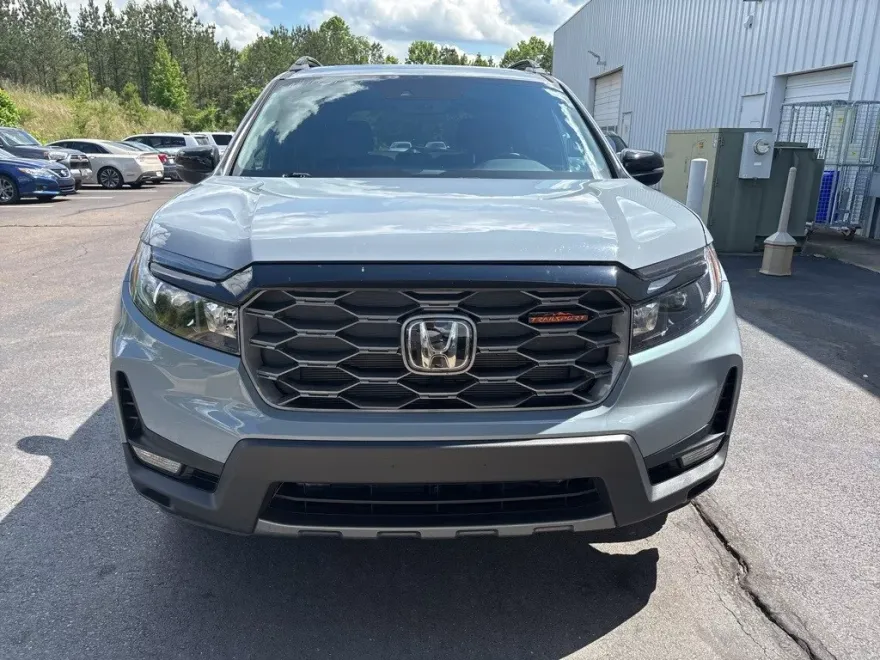 2023 Honda Passport TrailSport photo 1