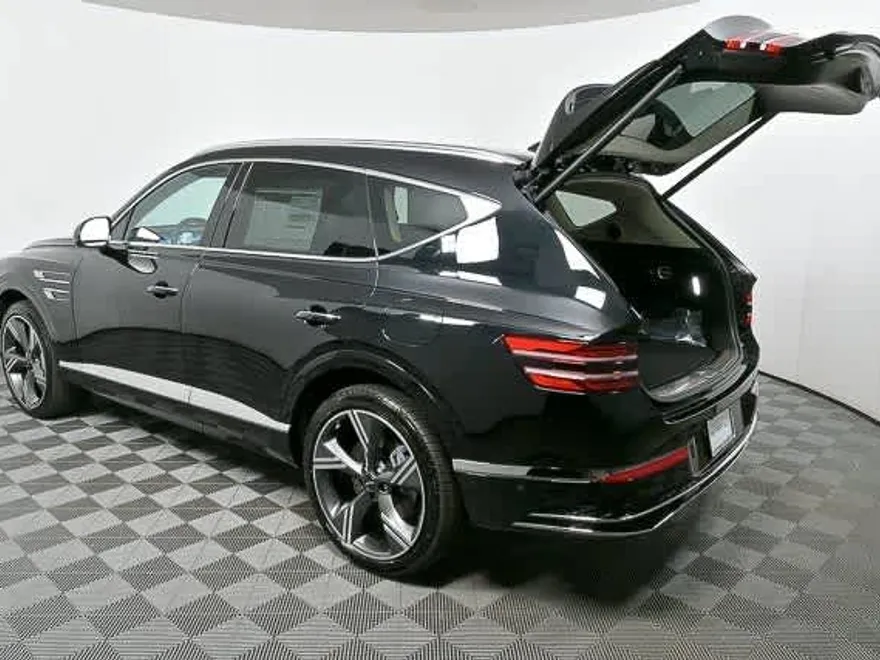 2025 Genesis GV80 3.5T Prestige AWD photo 1