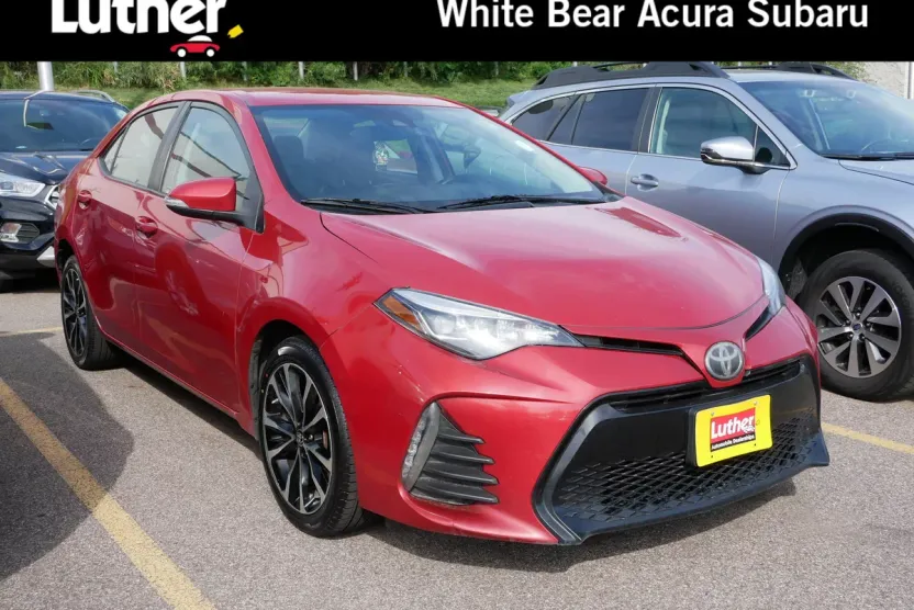 2019 Toyota Corolla SE photo 1