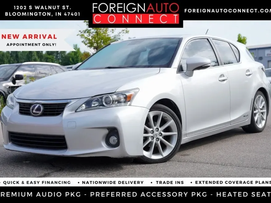 2012 Lexus CT 200h photo 1