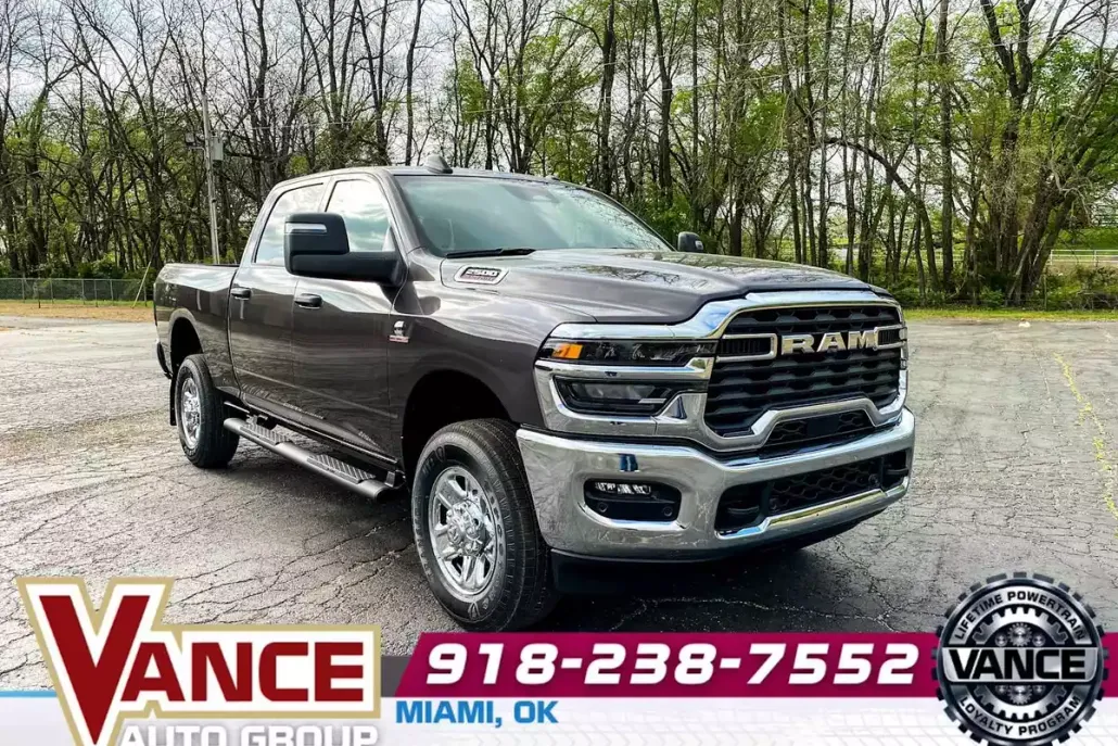 2025 Ram 2500 Tradesman photo 1