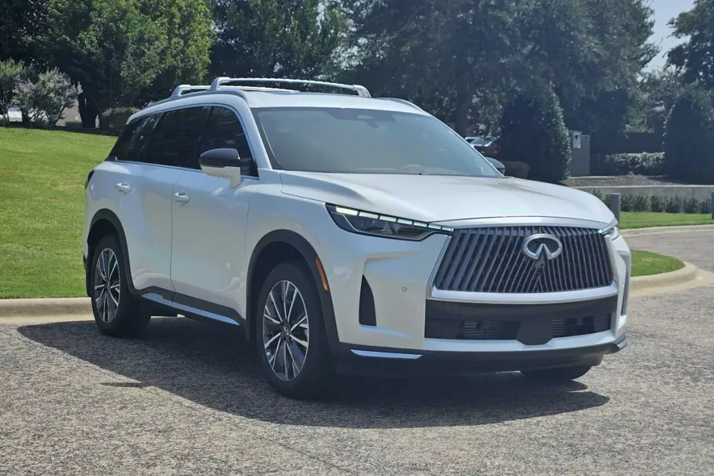 2026 Infiniti QX60 Luxe photo 1