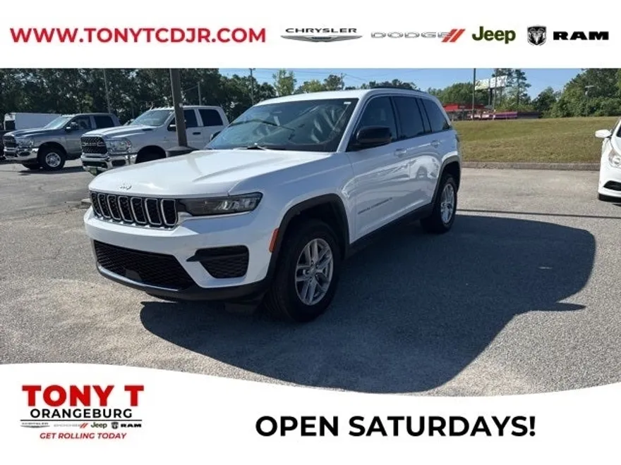 2024 Jeep Grand Cherokee Laredo X photo 1