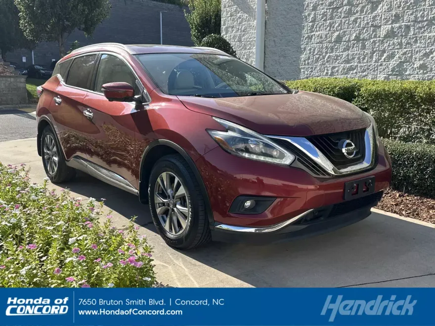 2018 Nissan Murano SL photo 1
