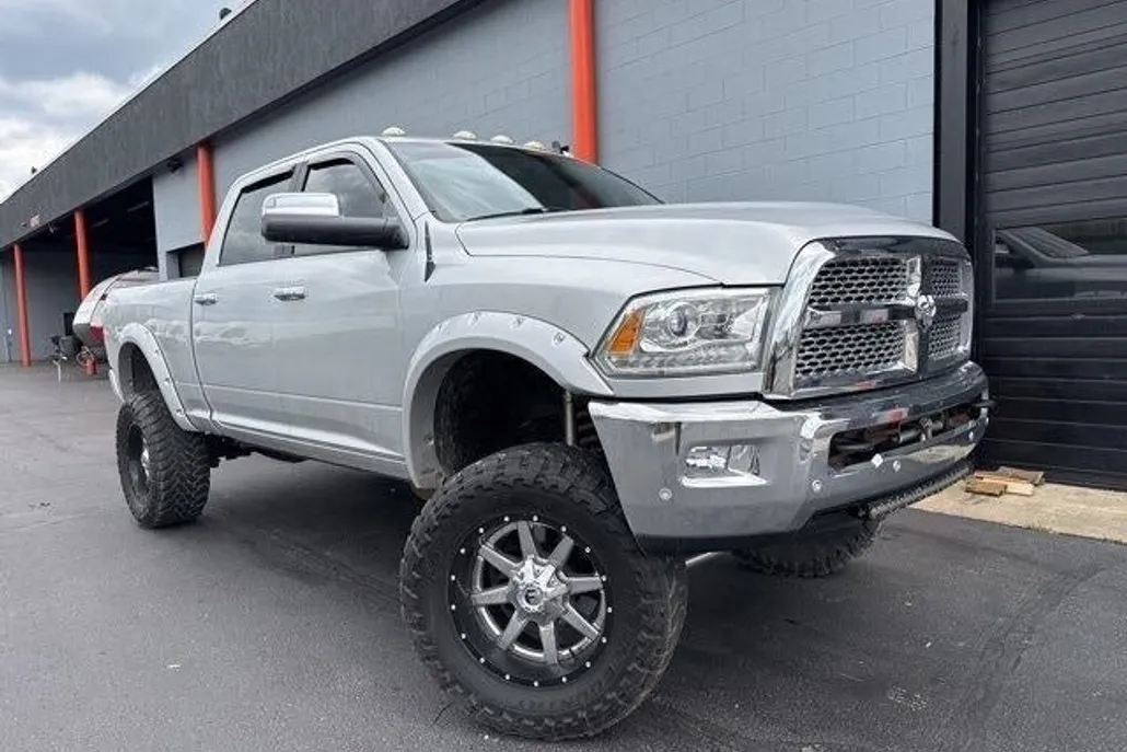 2016 Ram 2500 Laramie Power Wagon photo 1