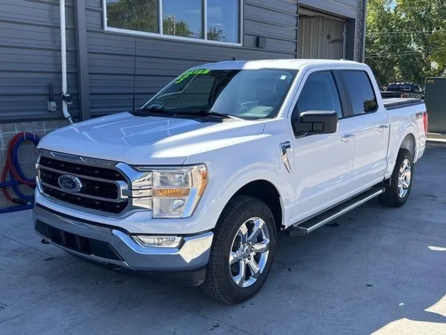 2023 Ford F-150 Lariat photo 1