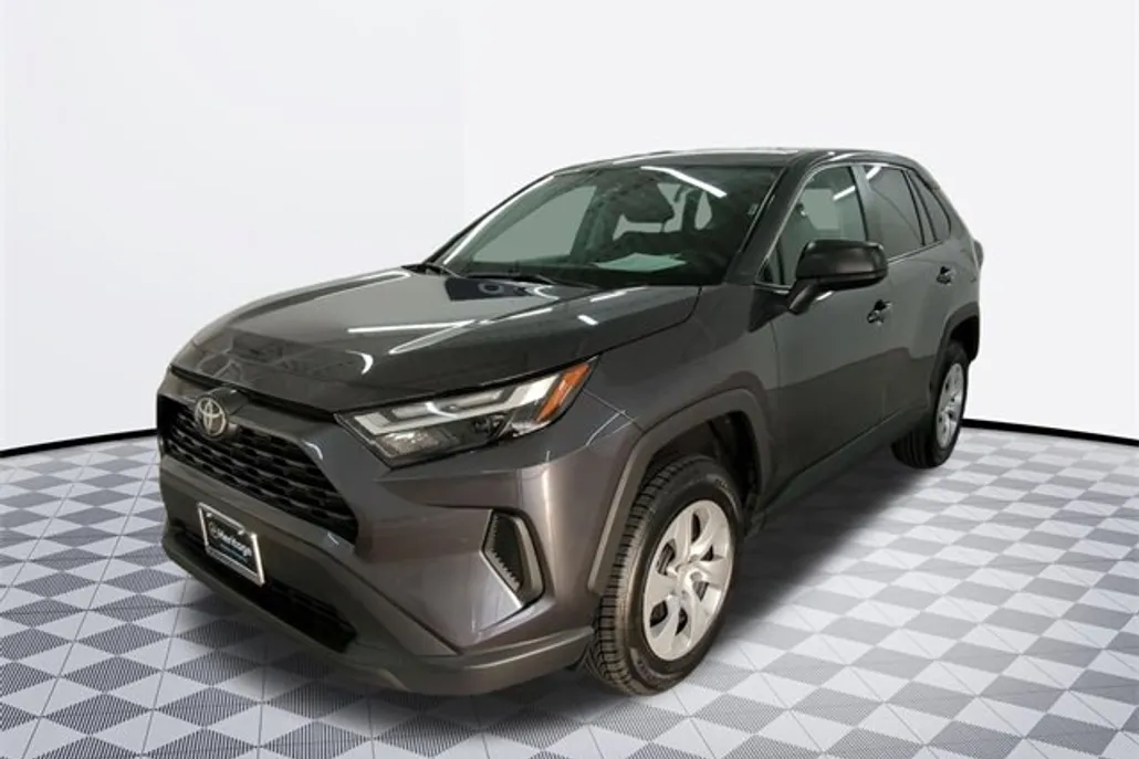 2024 Toyota RAV4 LE Sport photo 1