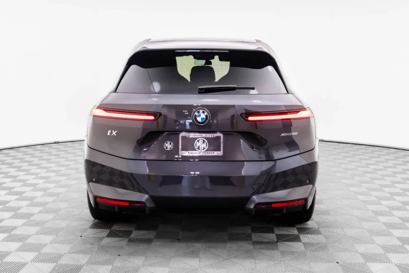 2026 Bmw iX photo 1