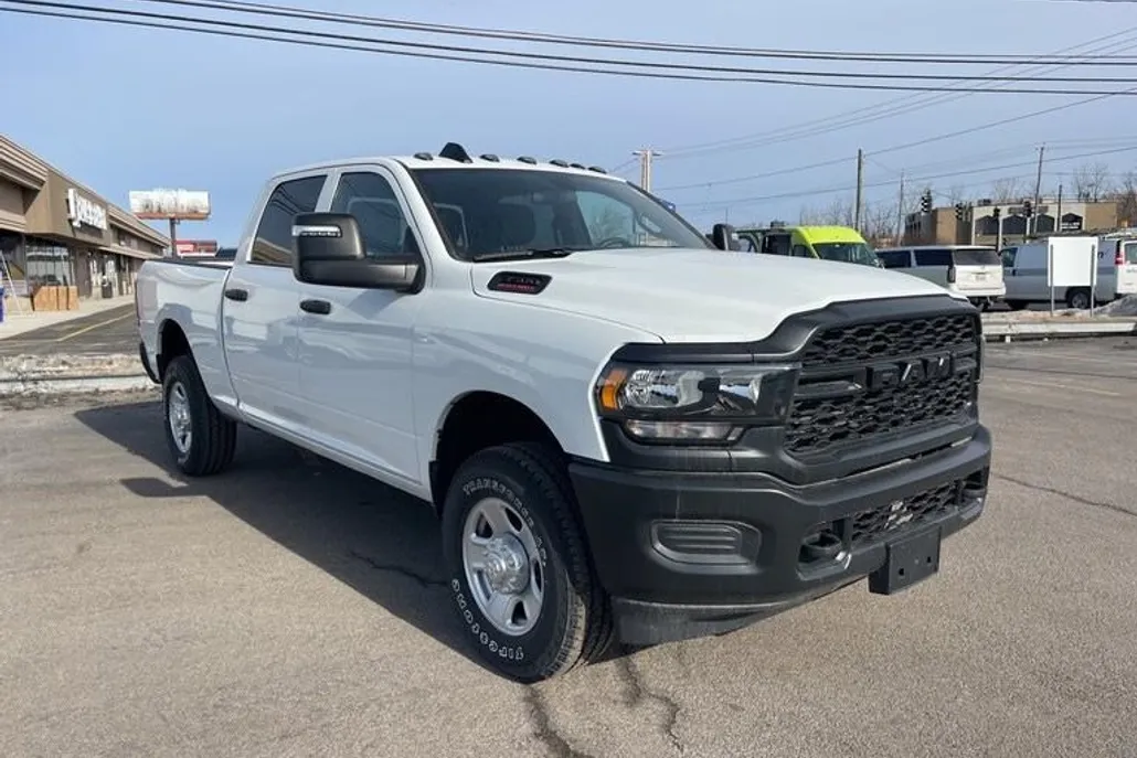 2024 Ram 3500 Tradesman photo 1