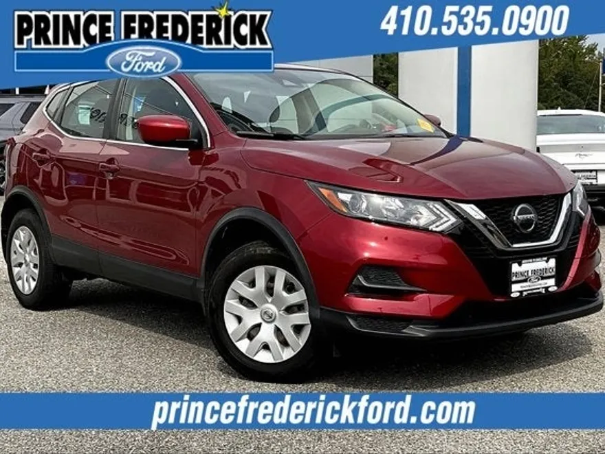 2020 Nissan Rogue Sport S photo 1