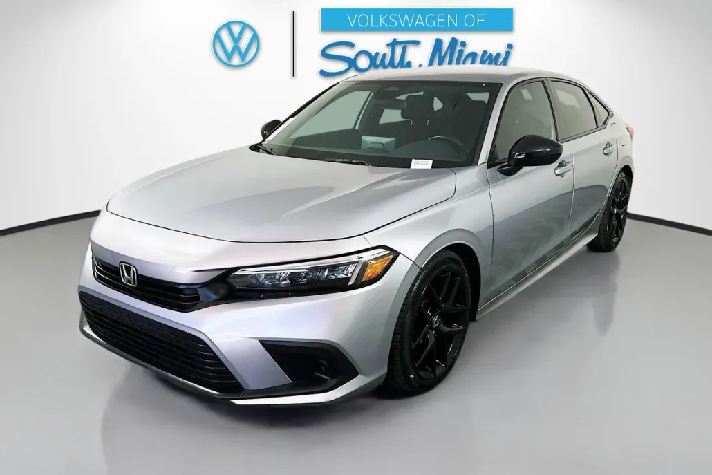 2023 Honda Civic Sport photo 1