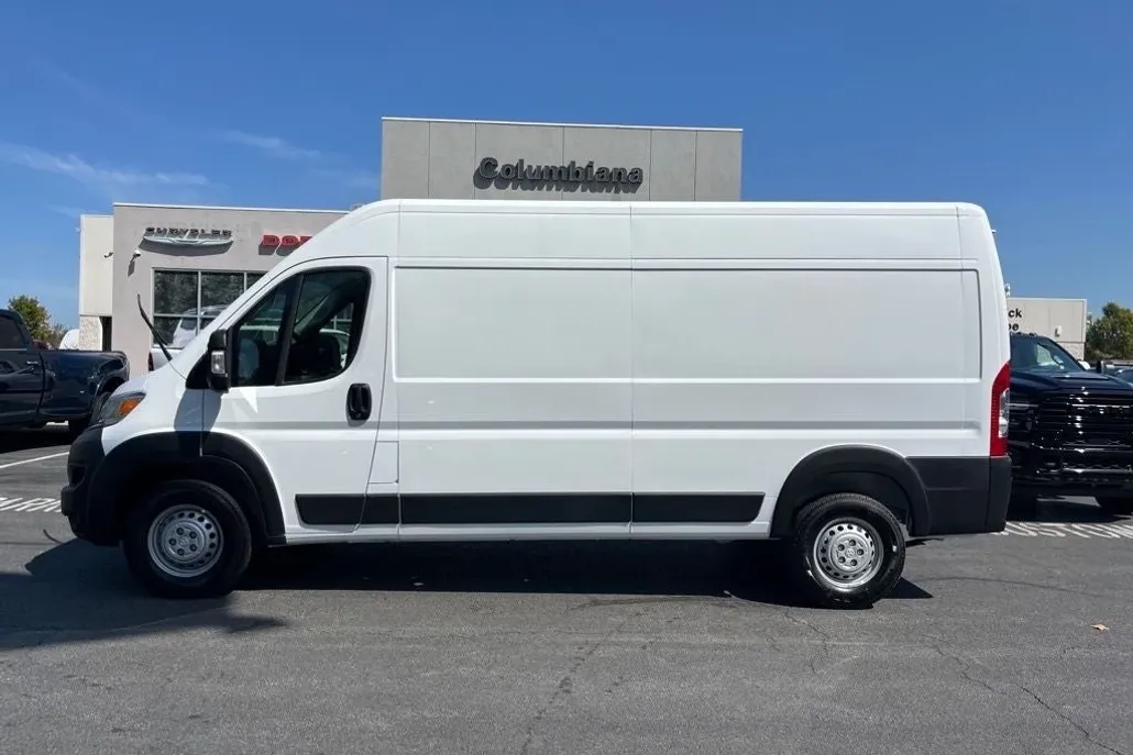 2025 Ram ProMaster 2500 photo 1