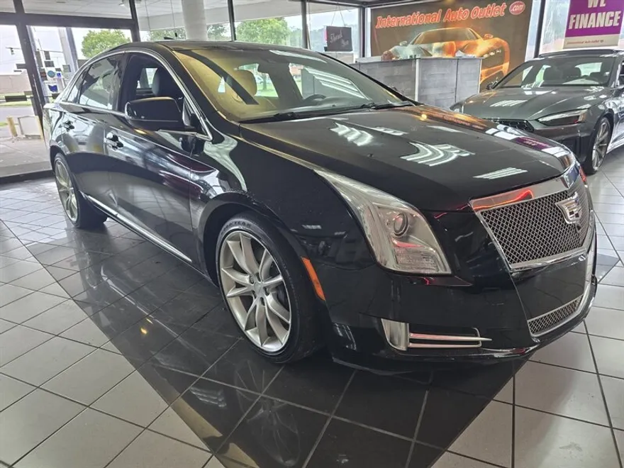2016 Cadillac XTS Premium V-Sport photo 1