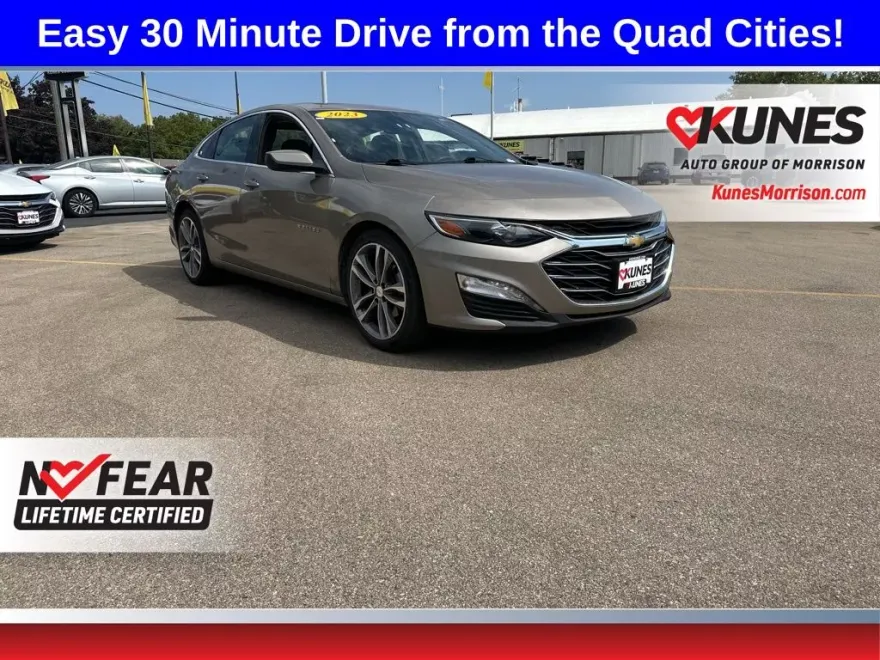 2023 Chevrolet Malibu 1LT photo 1