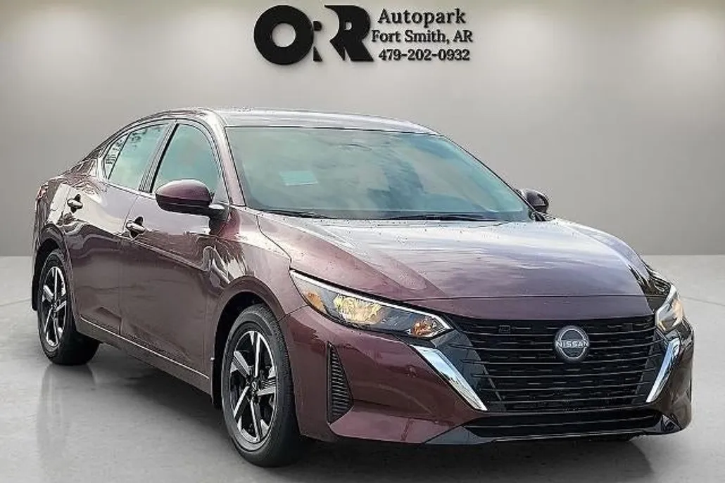 2025 Nissan Sentra SV photo 1