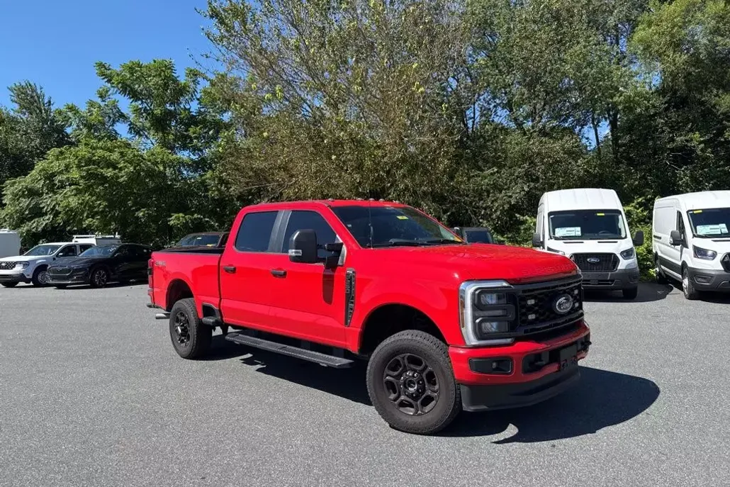 2024 Ford F-250 XL photo 1