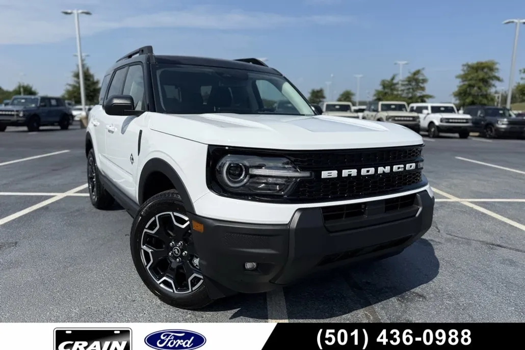 2025 Ford Bronco Sport Outer Banks photo 1