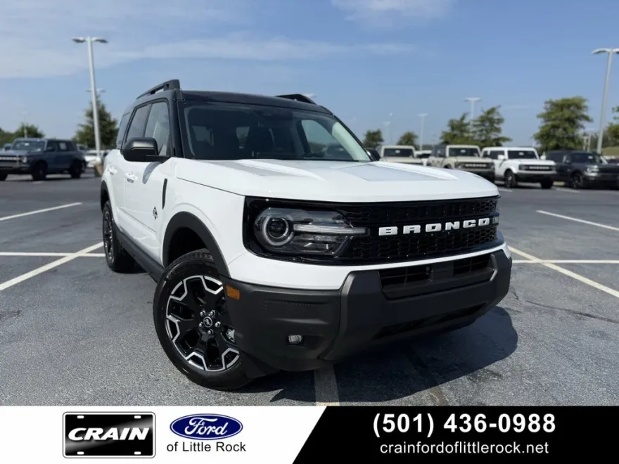 2025 Ford Bronco Sport Outer Banks photo 1