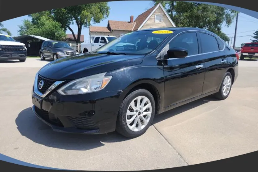 2018 Nissan Sentra SV photo 1