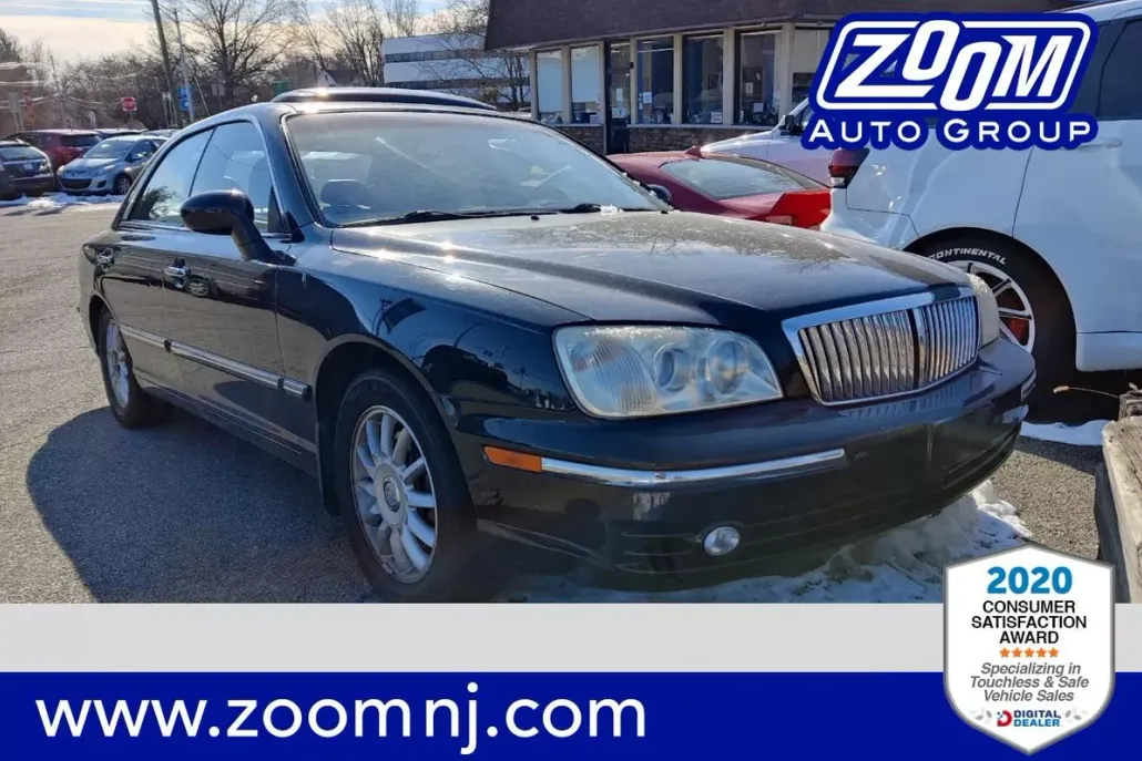 2005 Hyundai XG350 photo 1