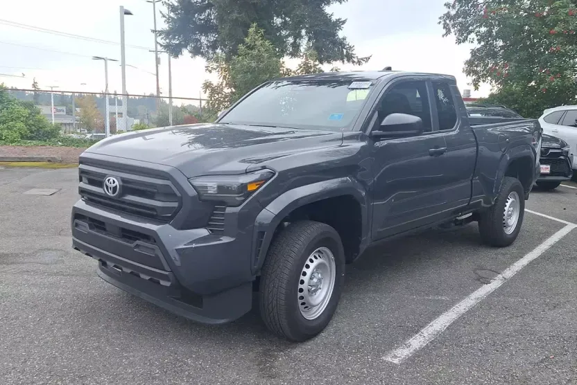 2025 Toyota Tacoma SR XtraCab photo 1