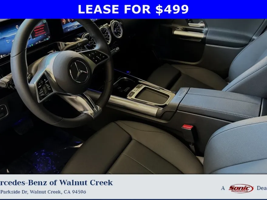 2025 Mercedes Benz GLA 250 4MATIC photo 1
