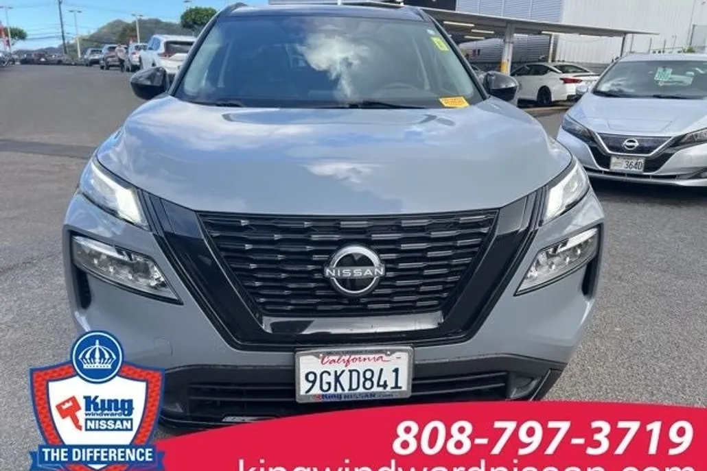 2023 Nissan Rogue SV Midnight Edition photo 1