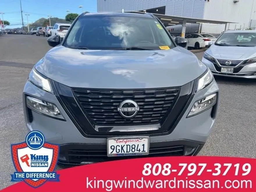 2023 Nissan Rogue SV Midnight Edition photo 1