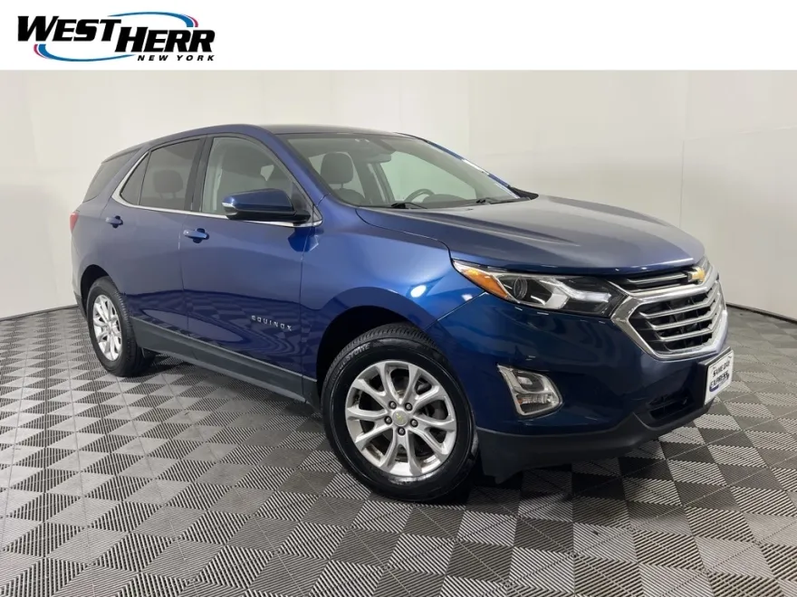 2019 Chevrolet Equinox LT photo 1