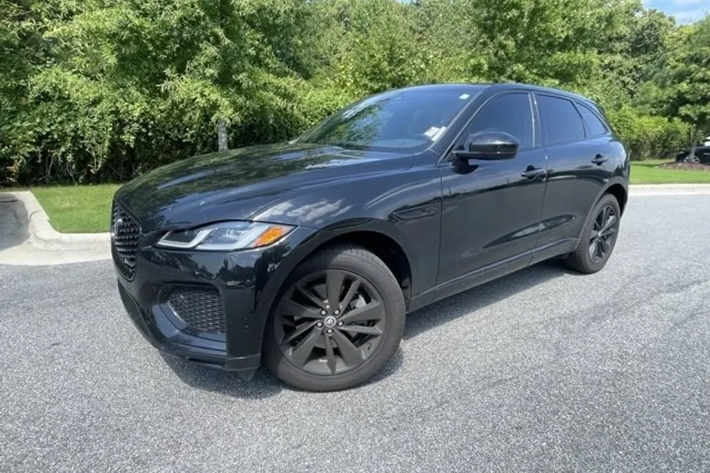 2024 Jaguar F-PACE P250 R-Dynamic S photo 1
