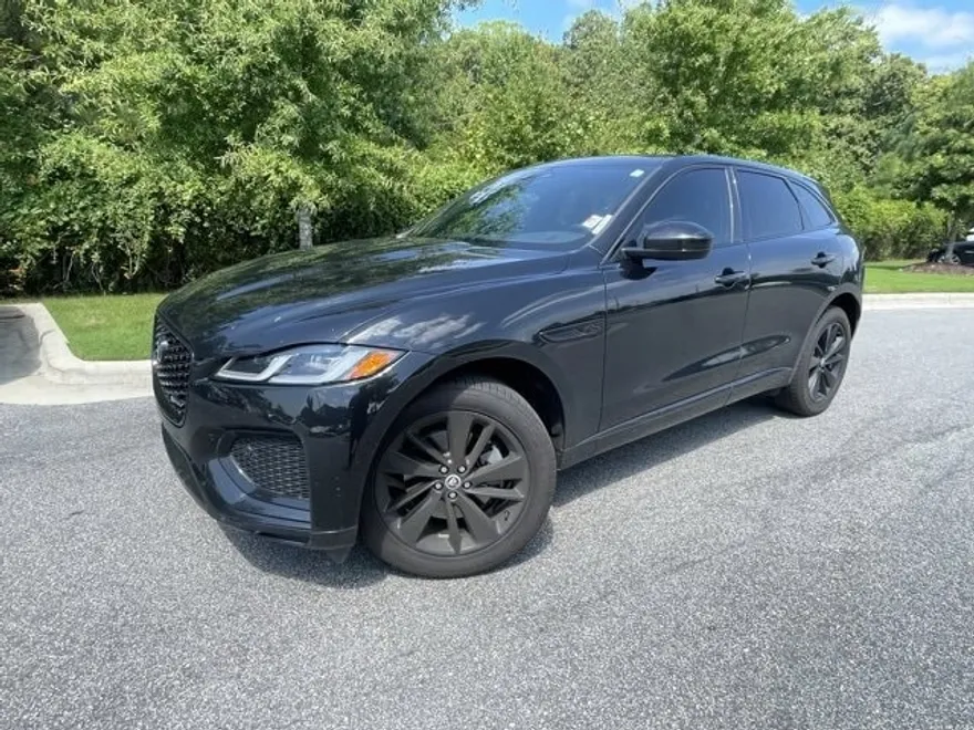 2024 Jaguar F-PACE P250 R-Dynamic S photo 1