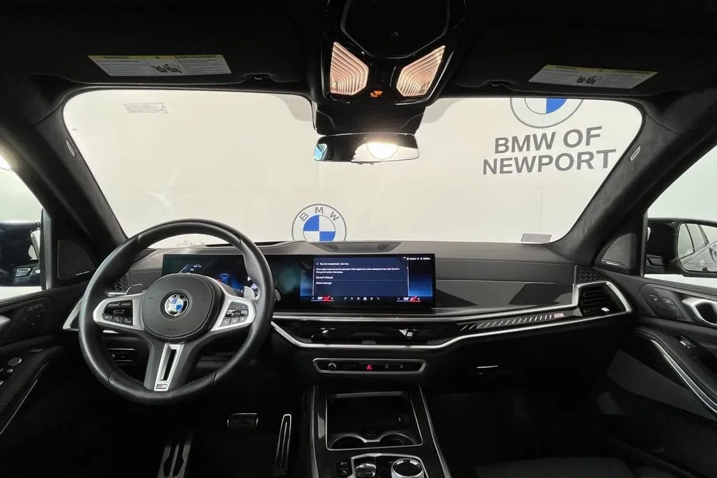 2025 Bmw X7 M60i photo 1