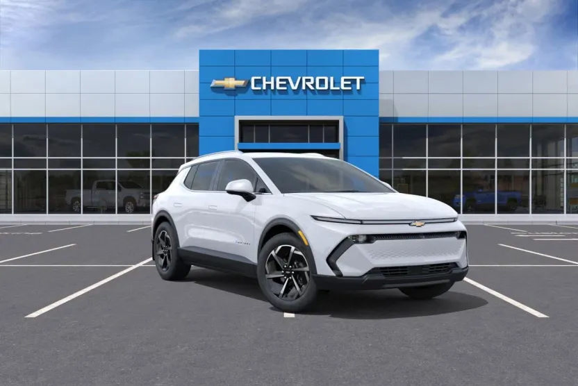 2026 Chevrolet Equinox EV 1LT photo 1
