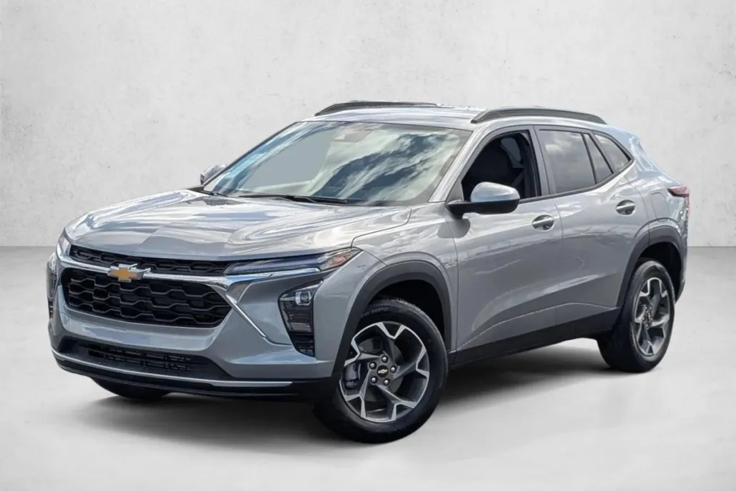 2026 Chevrolet Trax LT photo 1