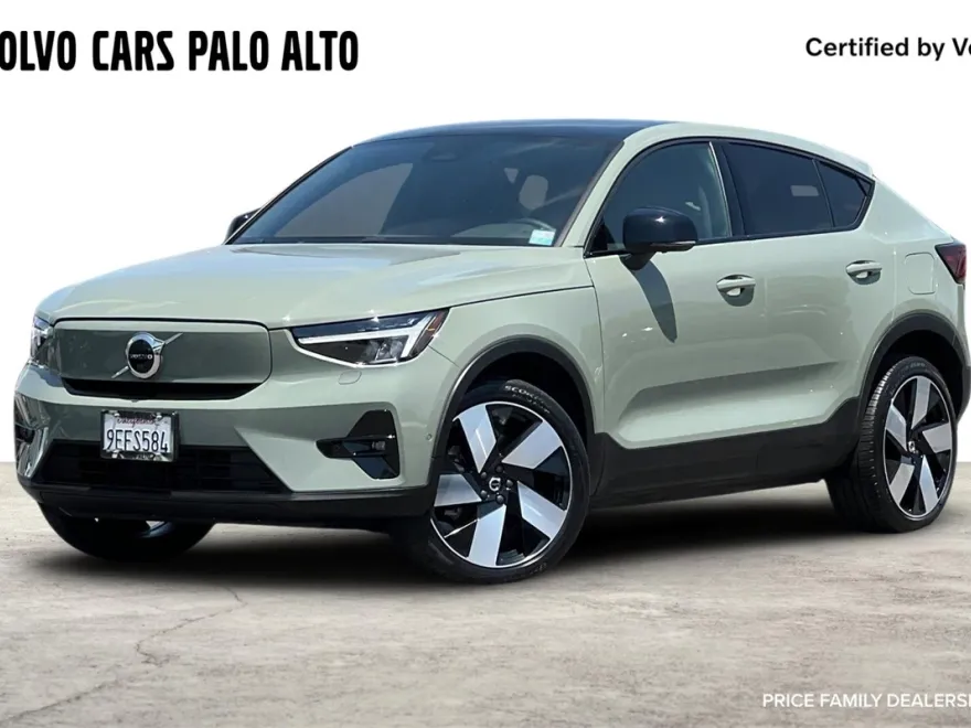 2023 Volvo C40 Recharge Ultimate photo 1