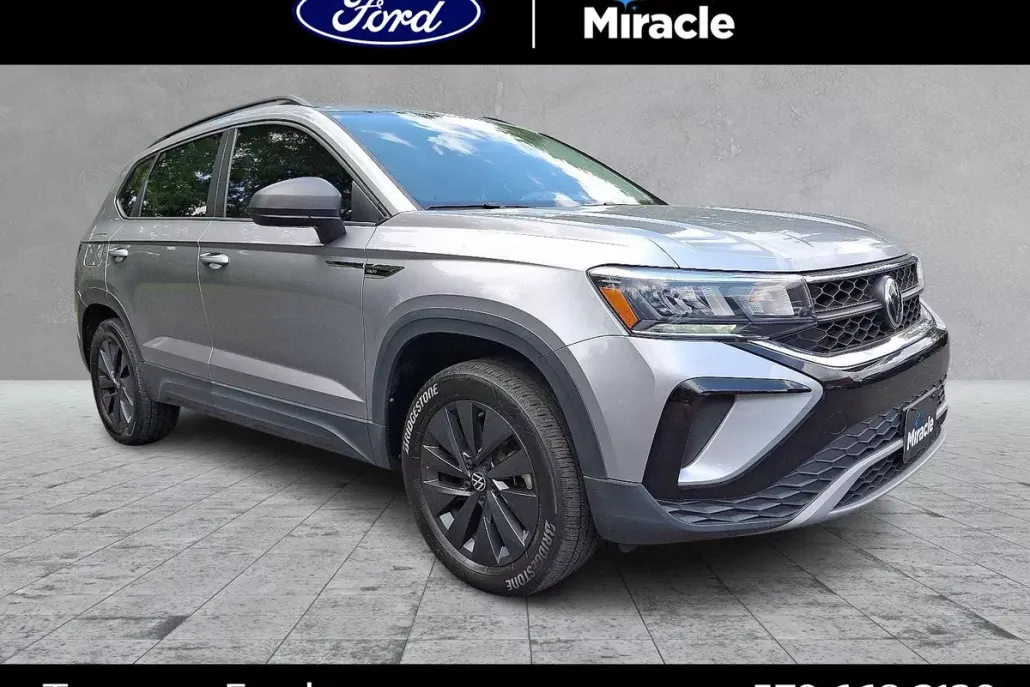 2022 Volkswagen Taos S photo 1