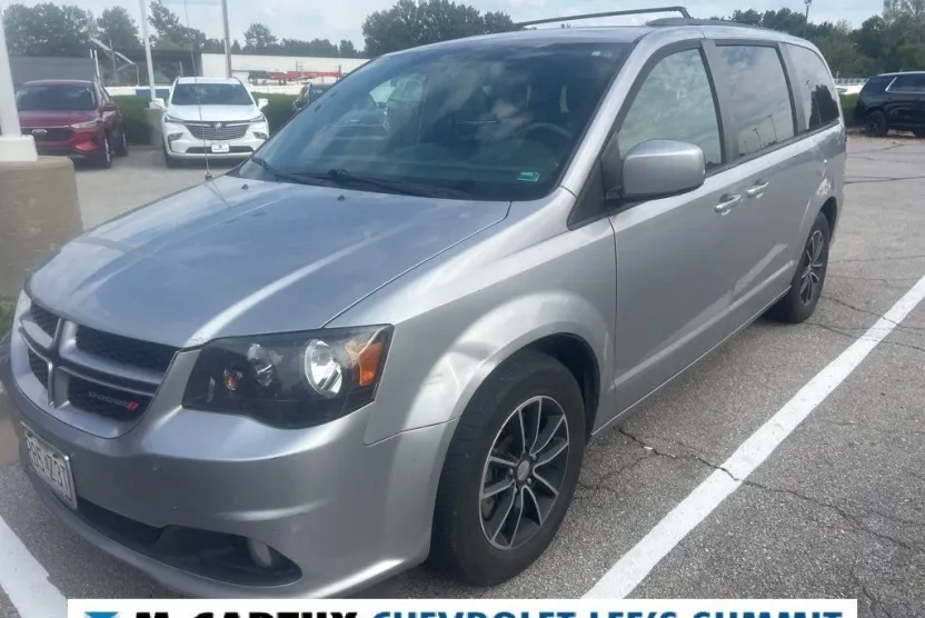 2018 Dodge Grand Caravan LE photo 1