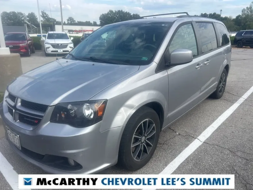 2018 Dodge Grand Caravan GT photo 1