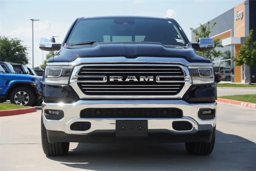 2023 Ram 1500 Laramie photo 1