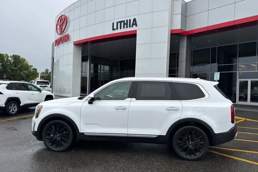 2021 Kia Telluride SX photo 1