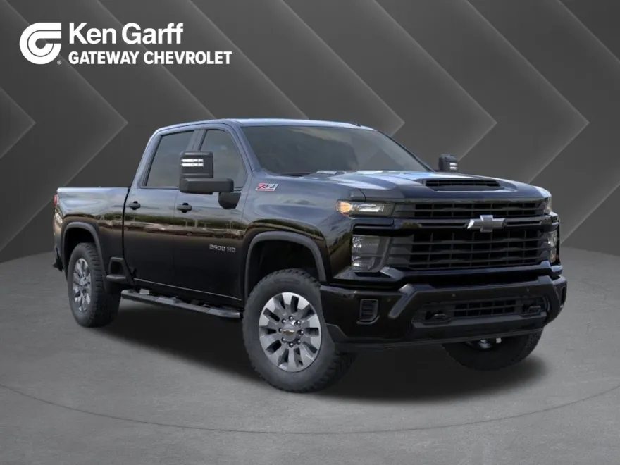 2025 Chevrolet Silverado 2500HD Custom photo 1
