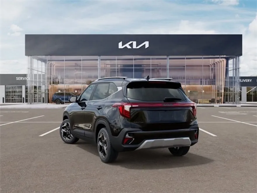 2025 Kia Seltos EX photo 4