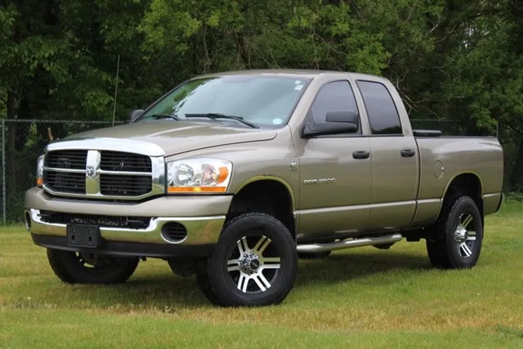 2006 Dodge Ram SLT photo 1