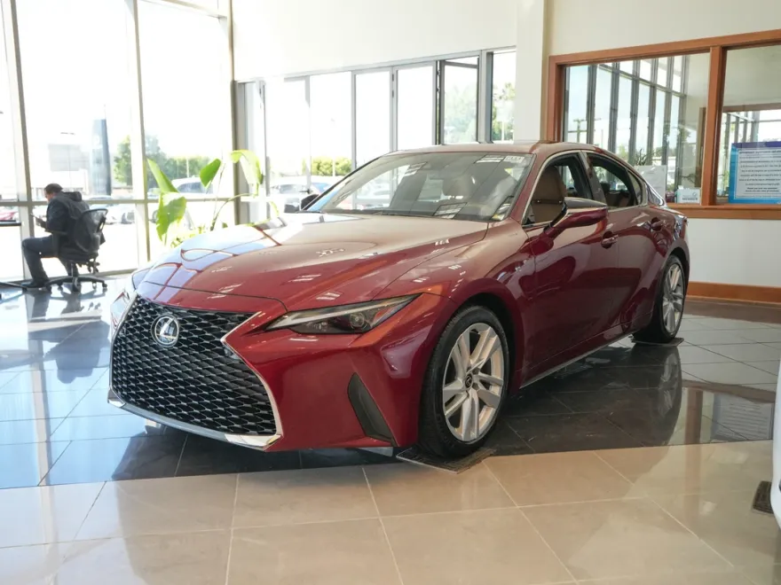 2025 Lexus IS 300 photo 1