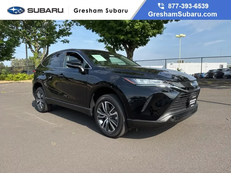 2022 Toyota Venza LE photo 1