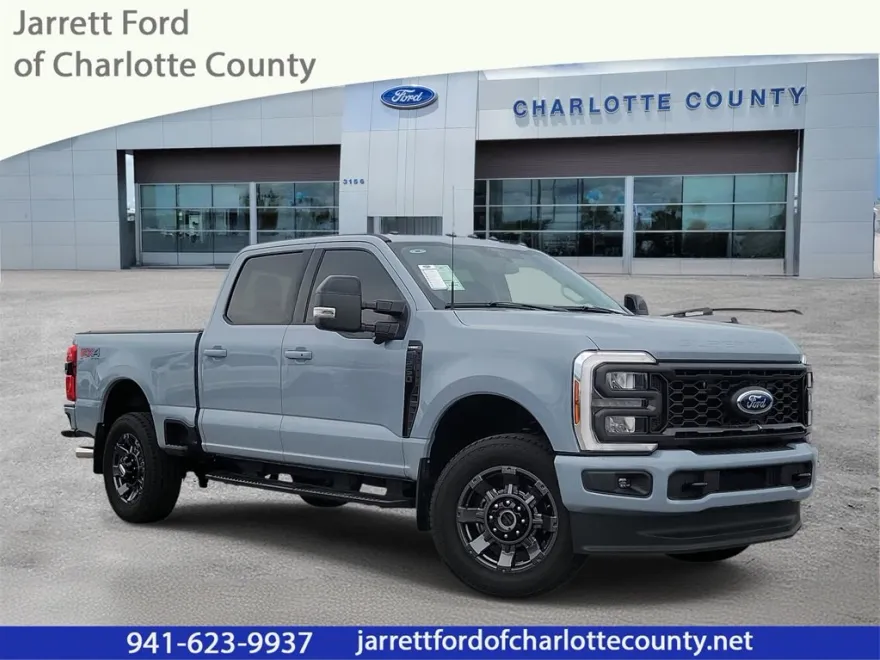 2024 Ford F-250 Lariat photo 1