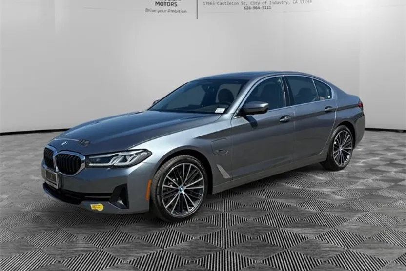 2022 Bmw 530e photo 1