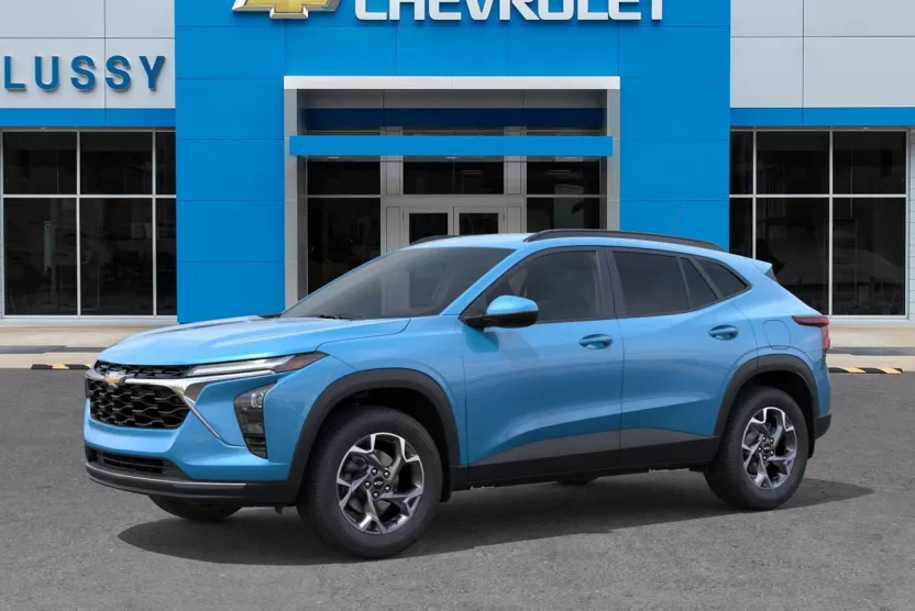 2026 Chevrolet Trax LT photo 1