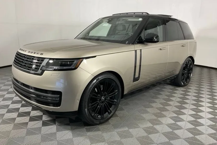 2025 Land Rover Range Rover SE photo 1