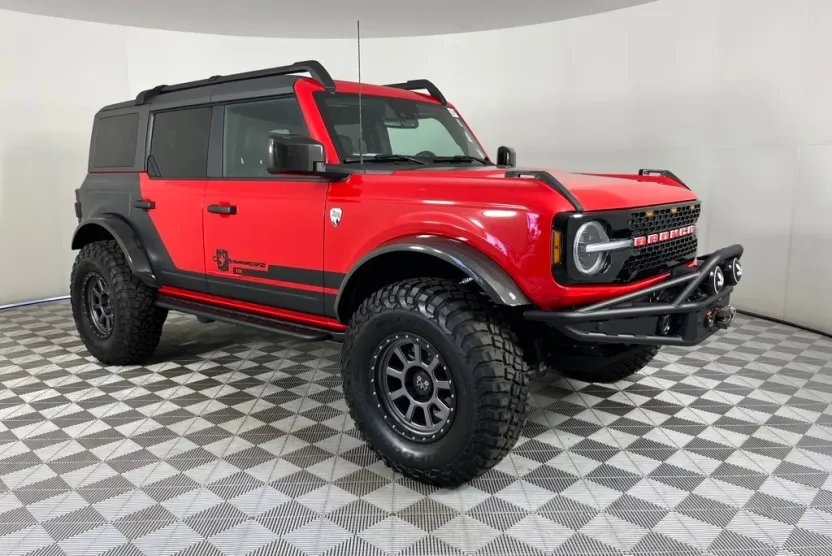 2023 Ford Bronco Wildtrak photo 1